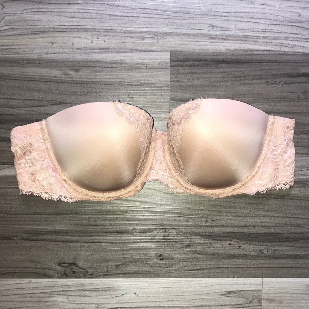 Victoria’s Secret Strapless Bra